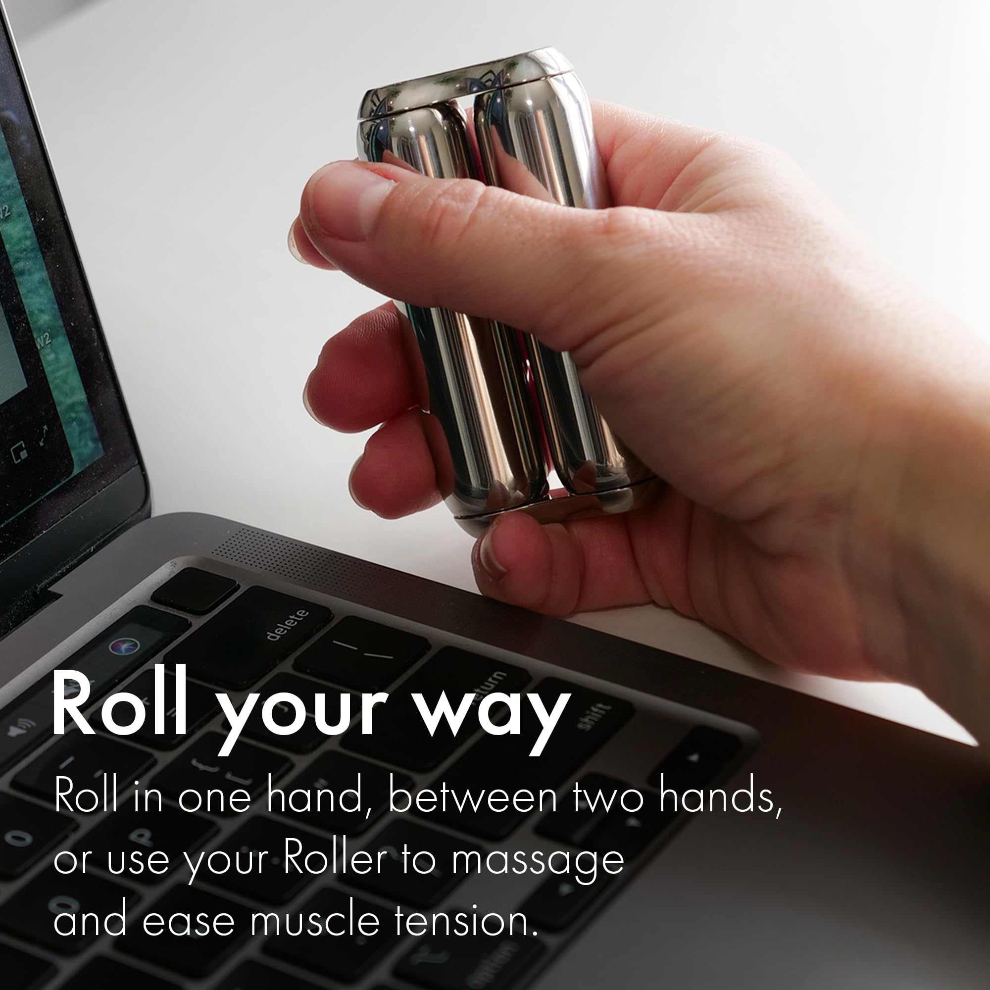 PREMIUM FIDGET ROLLER – STRESS RELIEF & FOCUS HAND TOOL